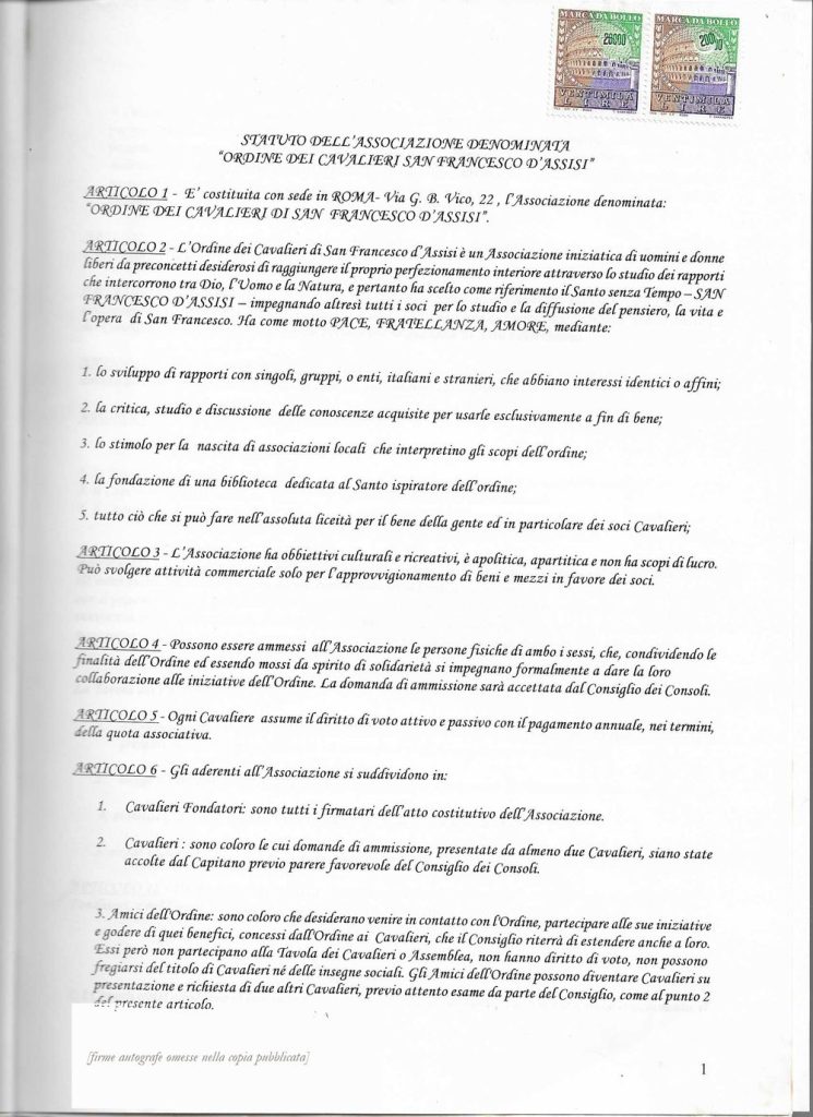 La prima pagina dello statuto, scritta a macchina in corsivo, con il titolo e i primi articoli e in alto a destra due marche da bollo da ventimila lire