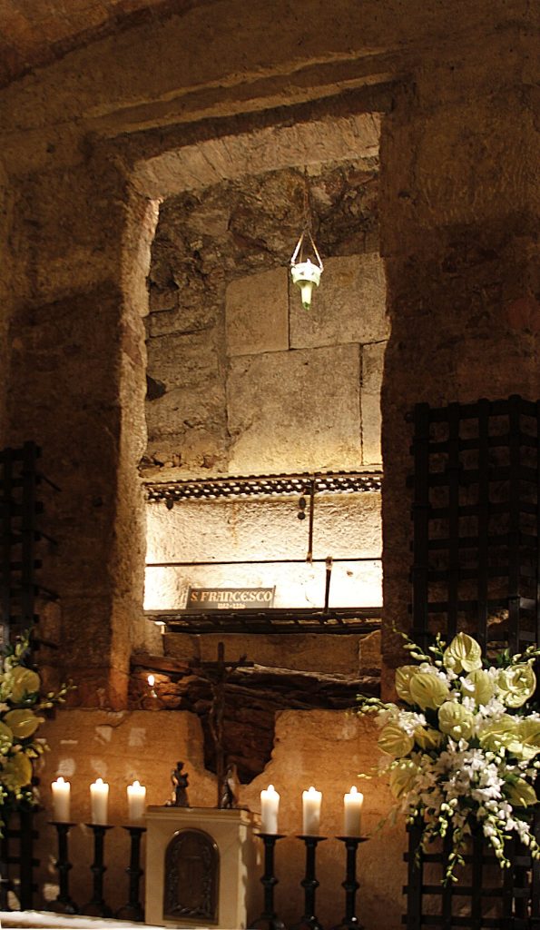 La tomba di Francesco ad Assisi